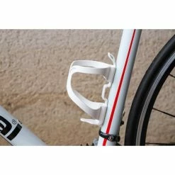 ZEFAL SPRING Bottle Cage White -Geschäft für Hautpflege 600x600 302861 1655990992106