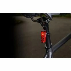SIGMA BLAZE FLASH Rear Light -Geschäft für Hautpflege 600x600 306109 1659952147178
